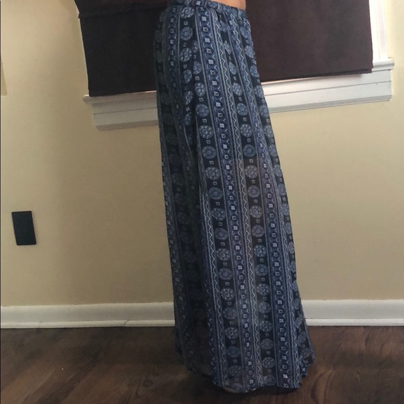 Hollister maxi skirt - Picture 3 of 4